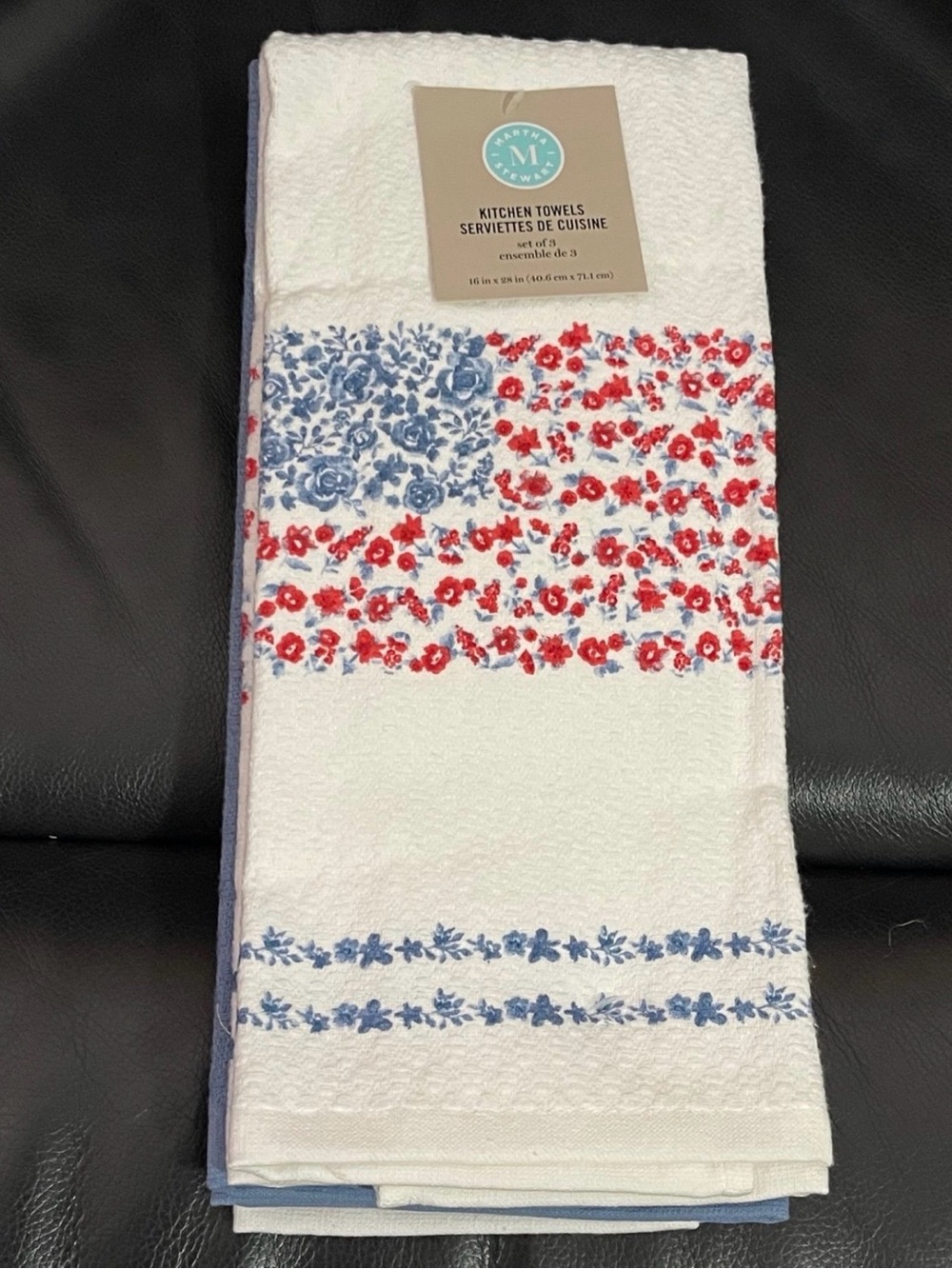 Patriotic Martha Stewart Kitchen Towels Set of 3 - Patriotic Flowers Towels